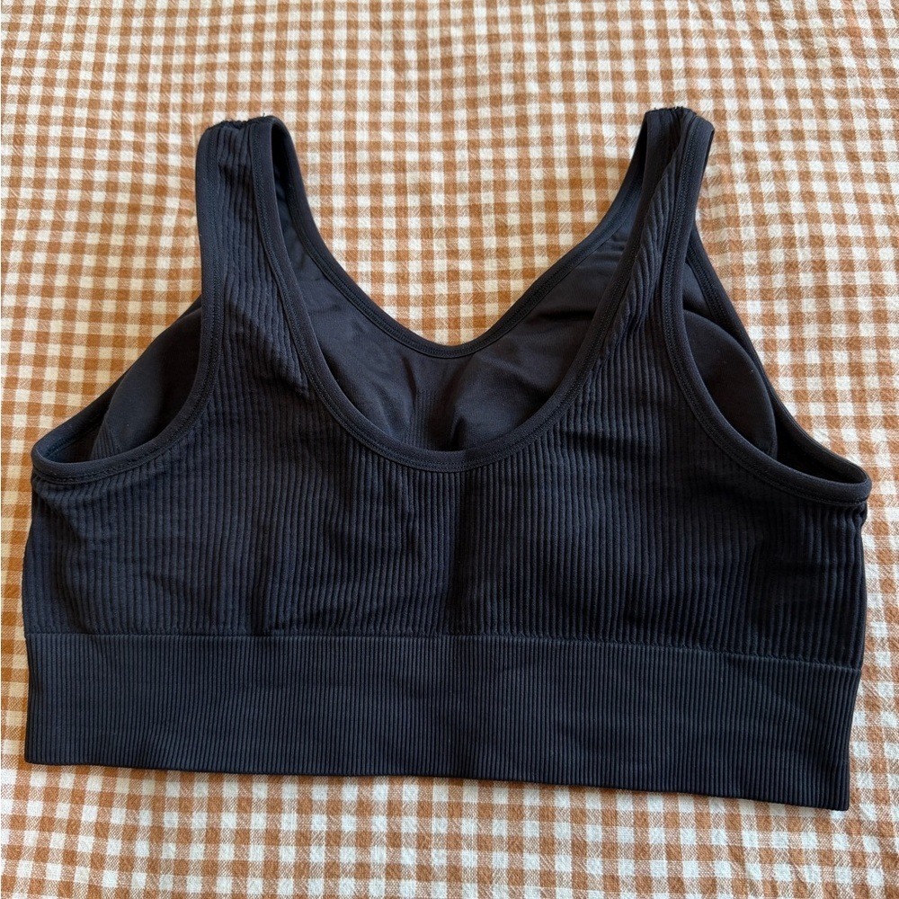 Aerie Black Ribbed Sports Bra - Picture 2 of 3